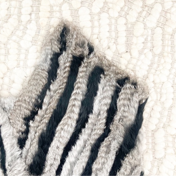 100% Rabbit Fur Vest - Picture 4 of 7